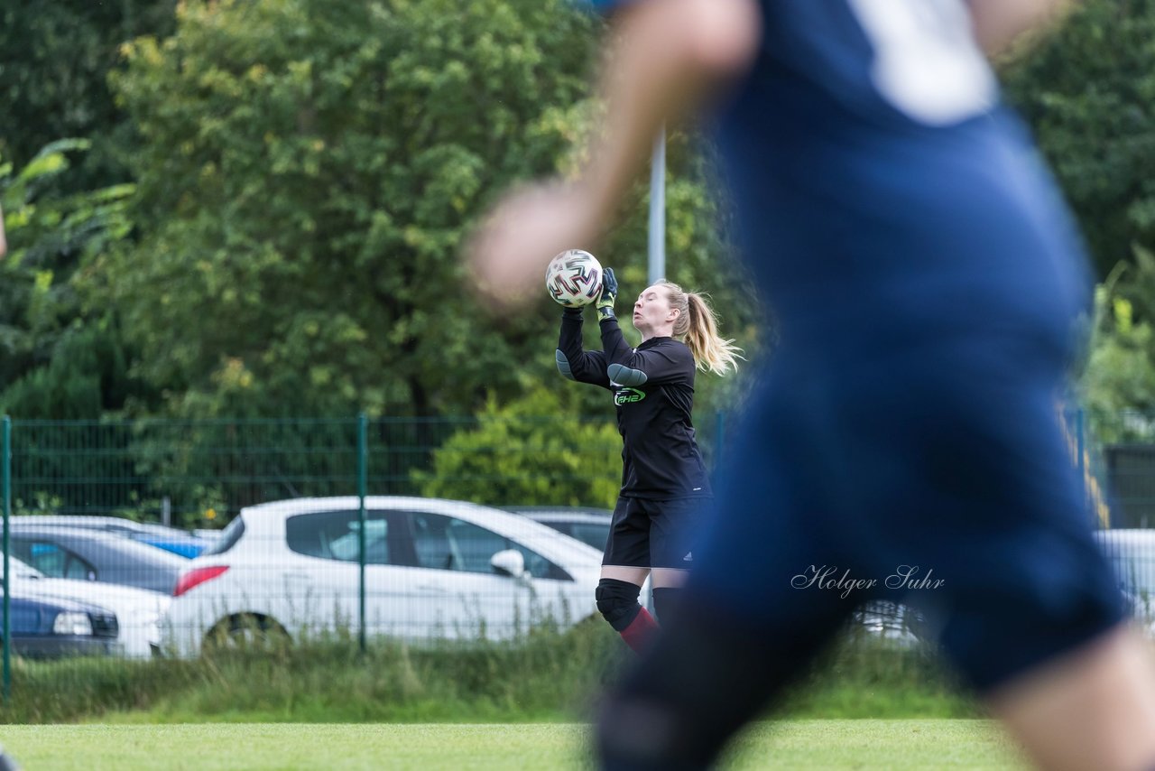 Bild 291 - F SV Boostedt - SV Fortuna St. Juergen : Ergebnis: 2:1